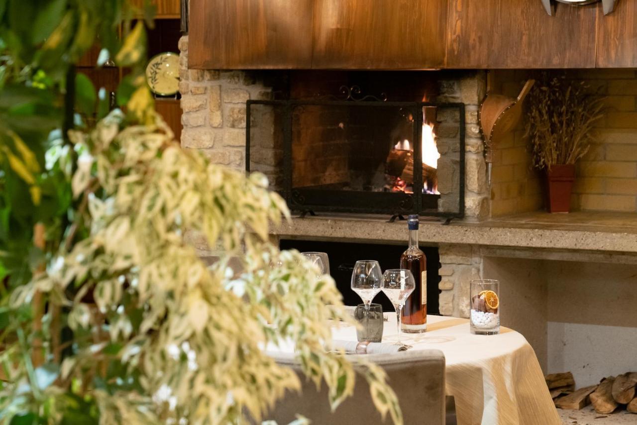 Auberge Du Prevoux Le Locle Eksteriør billede